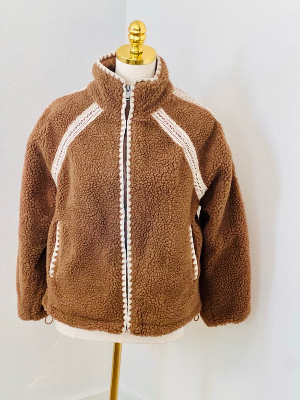 And Now This Sherpa Jacket Brown Cream Crochet Trim Cozy Fleece Zip NWT - Picture 3 of 11